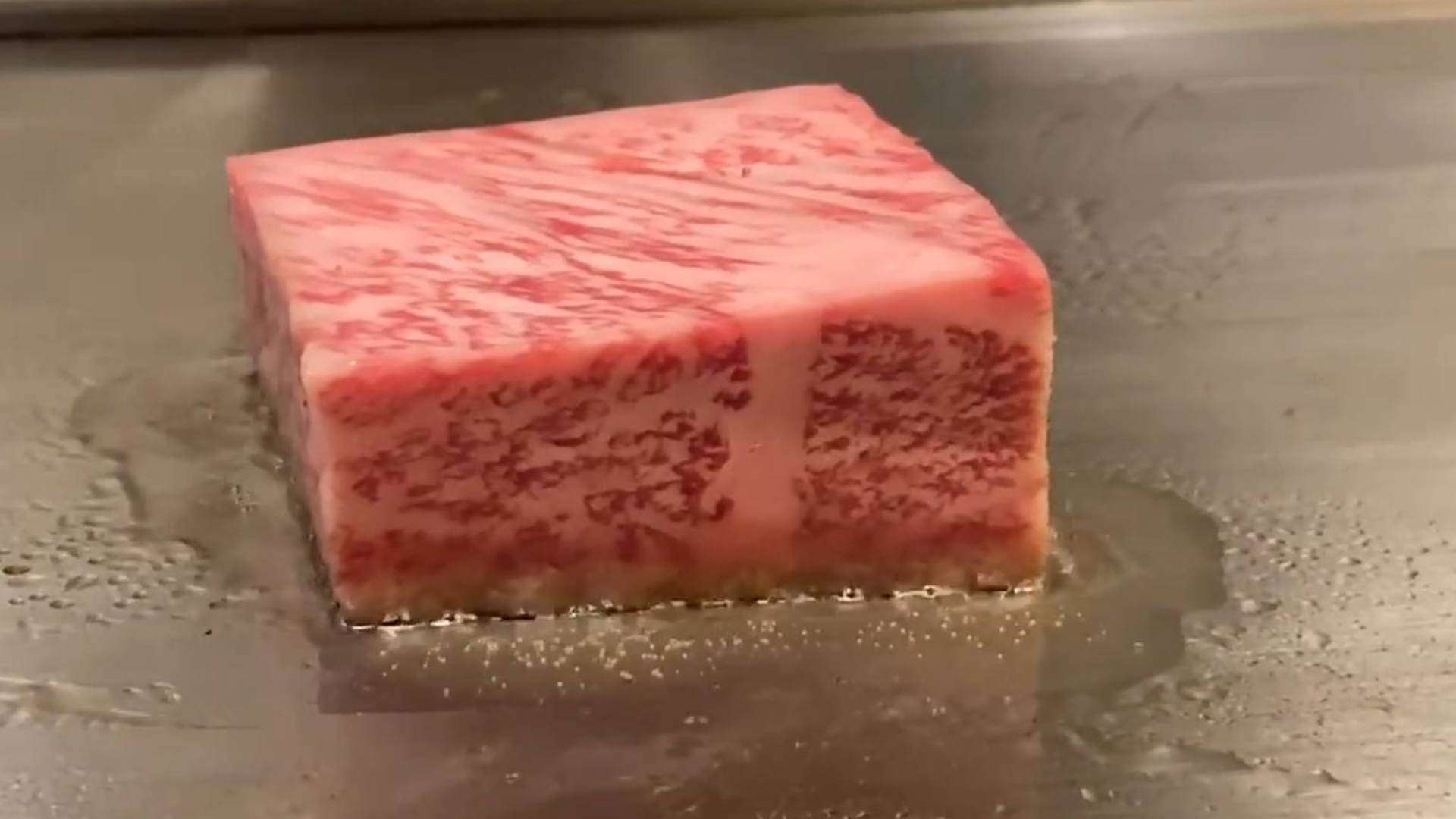 日本美食 - 最稀有的牛排